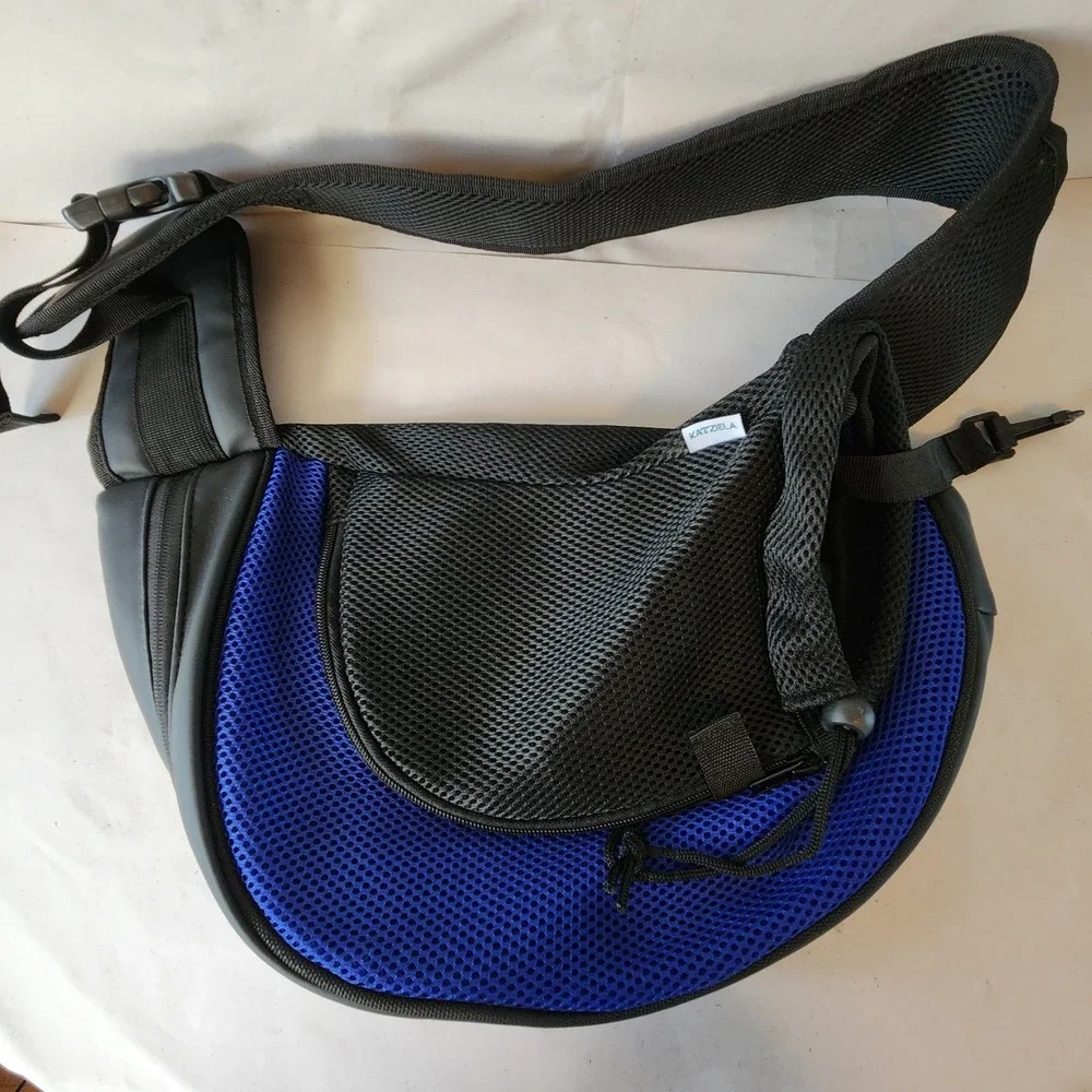 NWOT Katziela Hands-Free Pet Carrier Sling Bag Breathable Blue Mesh Travel Tote
